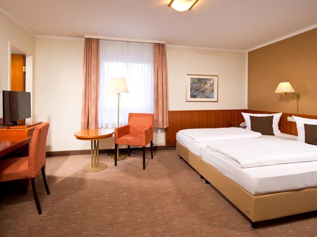 Achat Hotel Schwarzheide Lausitz Экстерьер фото