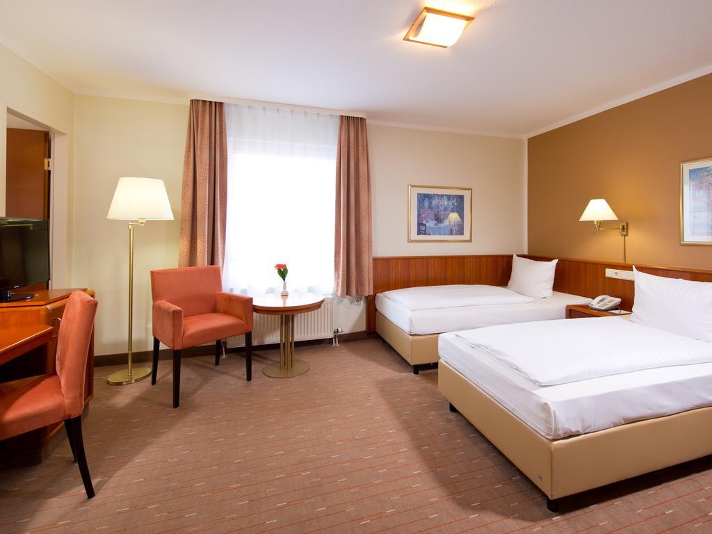 Achat Hotel Schwarzheide Lausitz Экстерьер фото